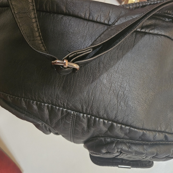 Angel Kiss Black Shiny LEATHER Women's Bag/Cossbody - Picture 8 of 9